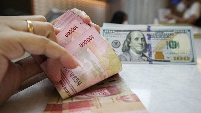 Verifikasi Pinjaman Anda melalui Aplikasi Disini